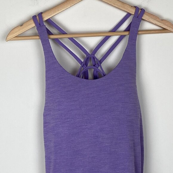 Lululemon Moment To Movement 2-In-1 Tank Light Strappy Purple Lilac, Size 4 - Picture 4 of 11